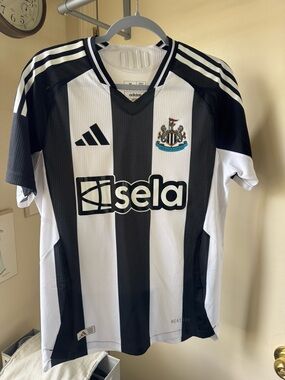 Adidas Newcastle United FC 24/25 Home Authentic Soccer Jersey Mens Size M